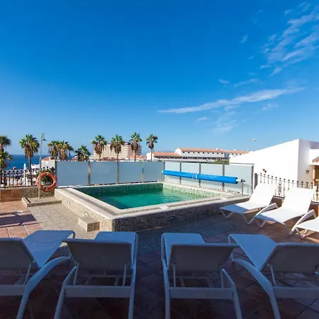 Villa Lovely 4-Bed Villa In Costa Adeje Costa Adeje (Tenerife)